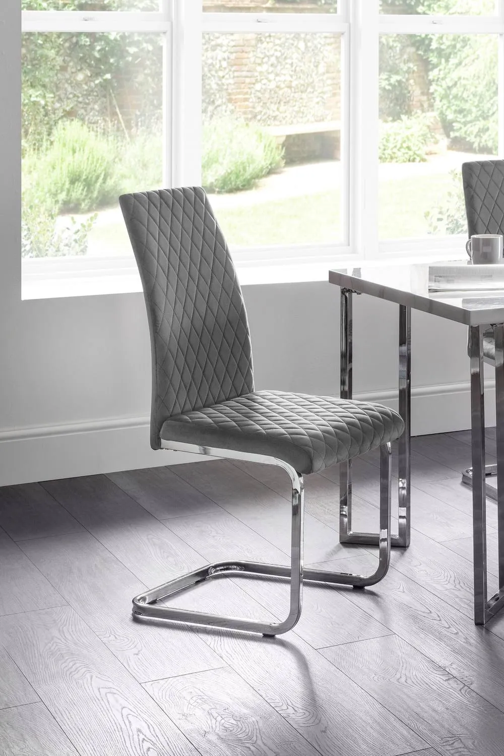 Julian Bowen Calabria Upholstered Dining Chair (Set of 4) in Grey 1