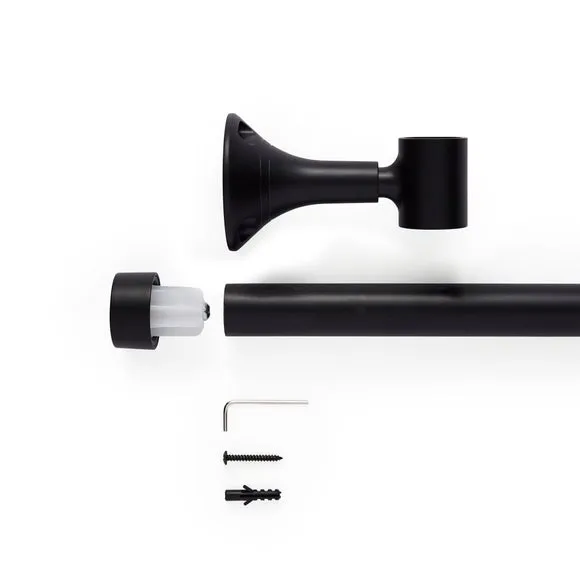 Trinity Metal Bay Curtain Pole 2