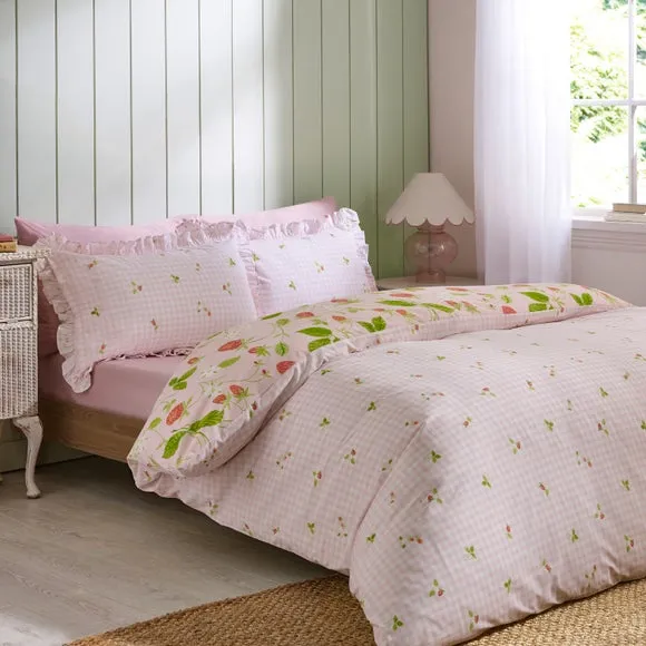 Catherine Lansfield Strawberry Frills Polycotton Duvet Cover & Pillowcase Set 3