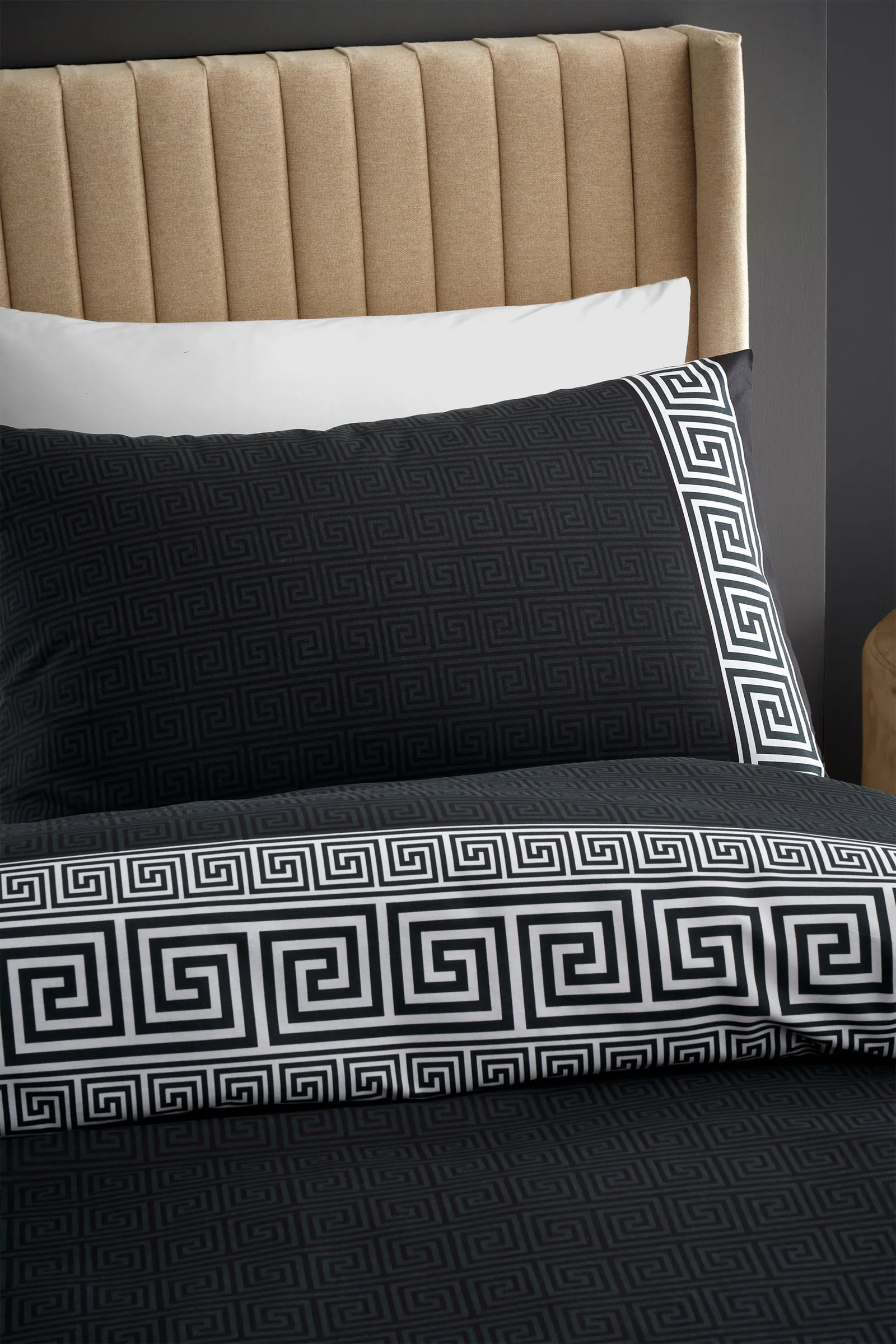 Catherine Lansfield 'Artemis Greek Key' Reversible Duvet Cover Set in Black 3