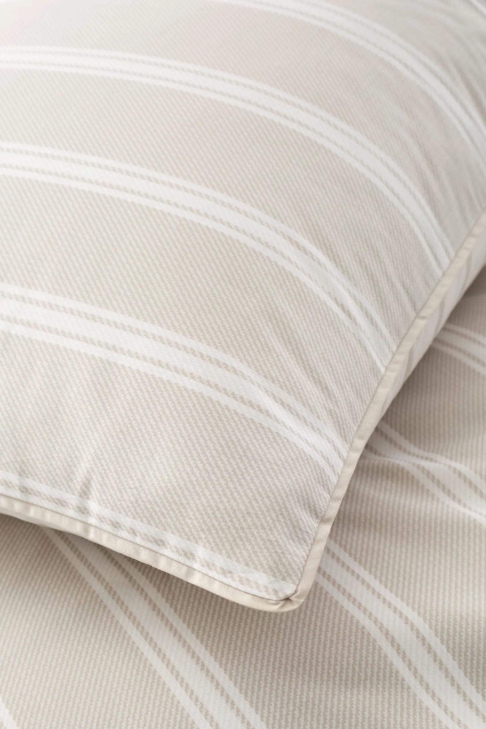 Bianca 'Ashford Stripe' 200 Thread Count Cotton Percale Reversible Duvet Cover Set in Natural 5