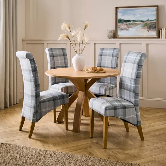 Xavi 4 Seater Round Dining Table, Oak 4