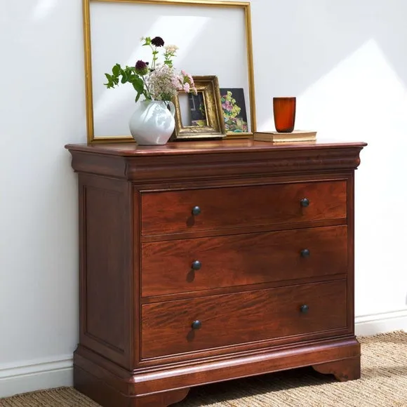Willis and Gambier Antoinette Wide 3 Drawer Chest 3