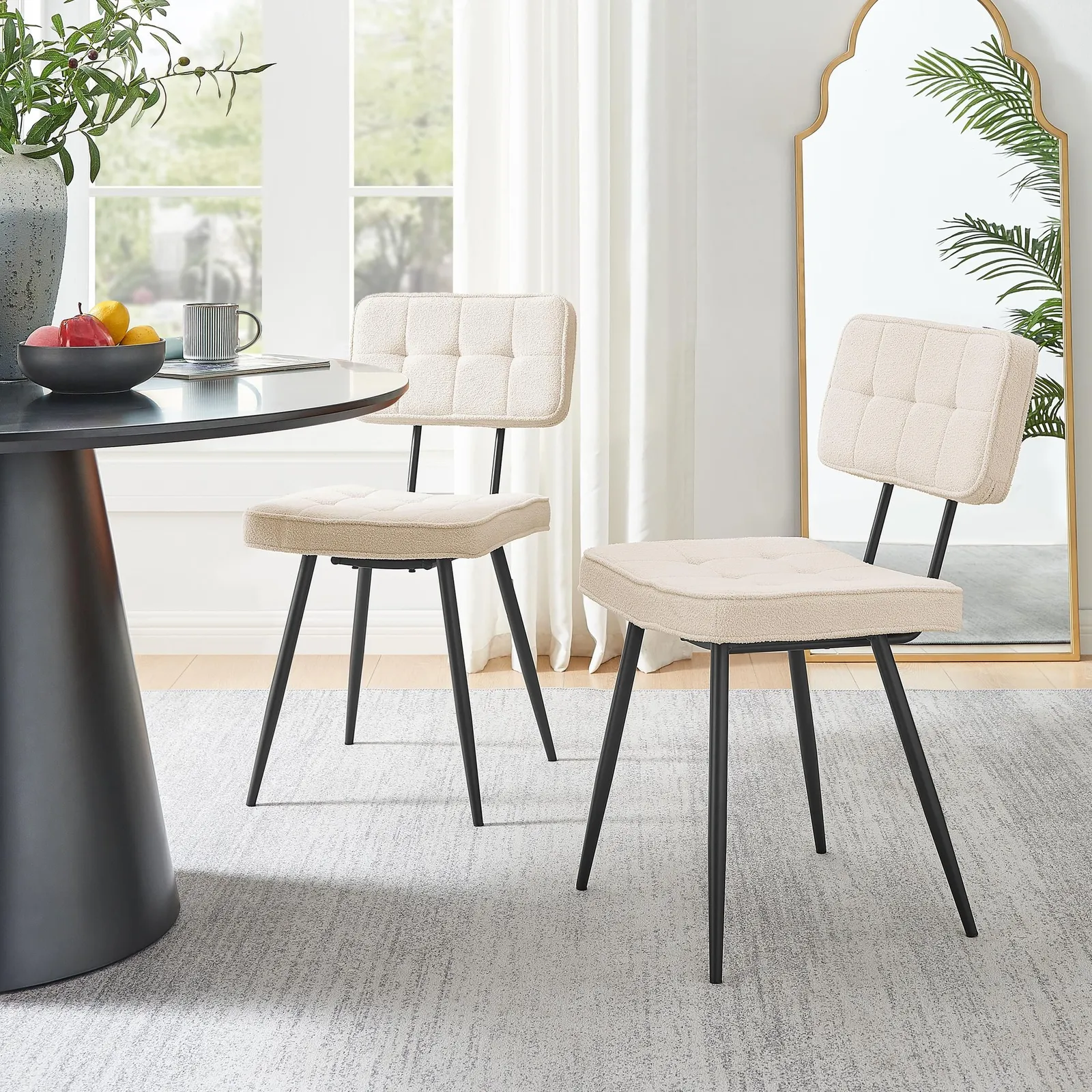 FurnitureboxUK Braxton 2x Cream Boucle Fabric Black Leg Dining Chair