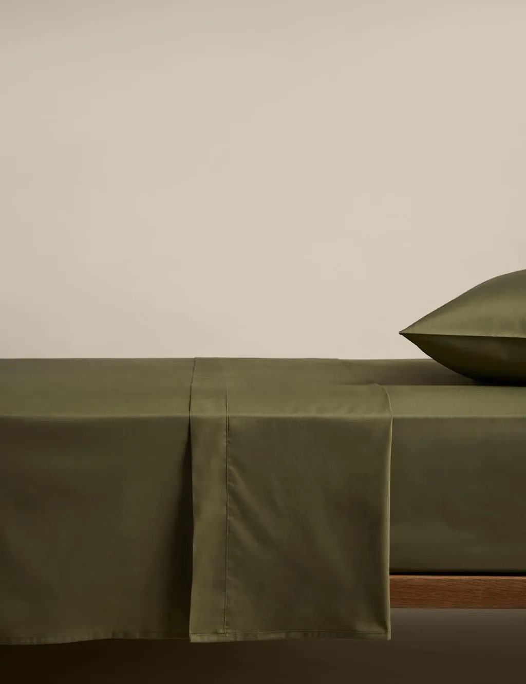 M&S Cotton Rich Flat Sheet Fern