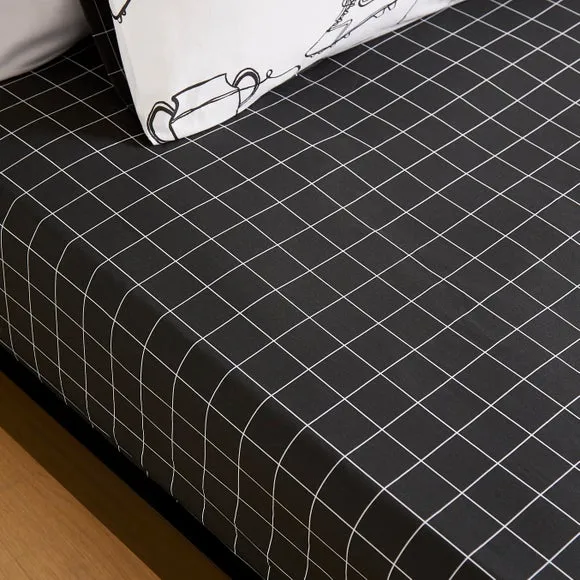 Set of 2 Football Doodles Fitted Sheets 2