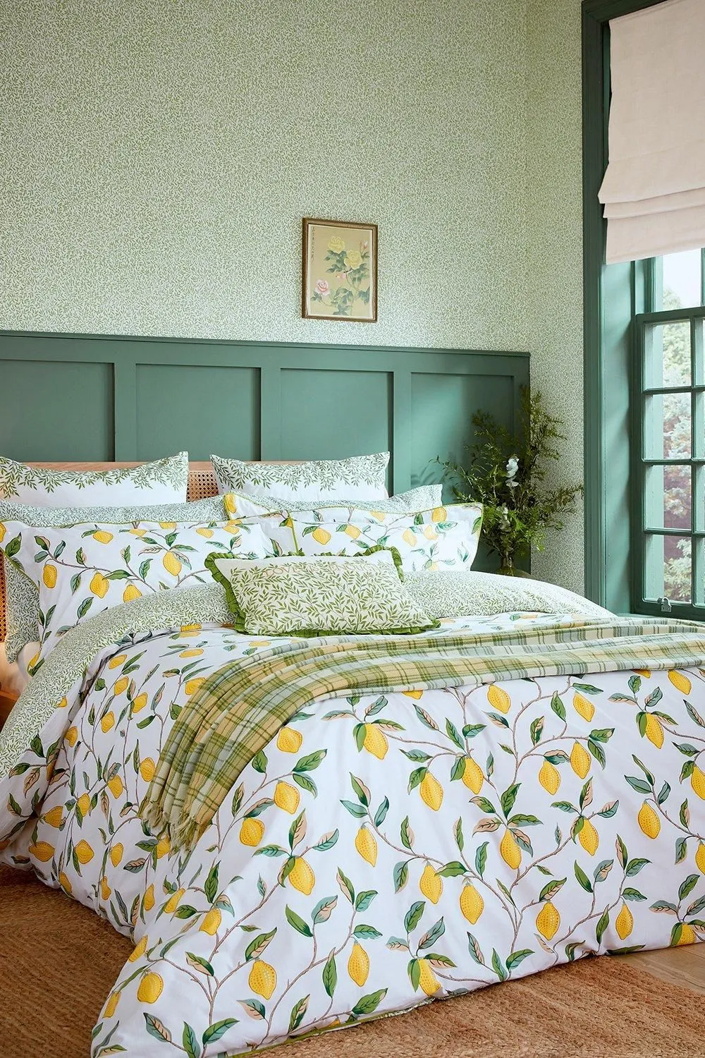 Morris & Co 'Lemon Tree - Willow Bough' Cushion 50X30cm in Green 4