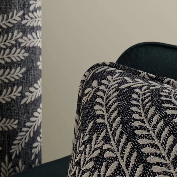 Alderly Square Cushion 2