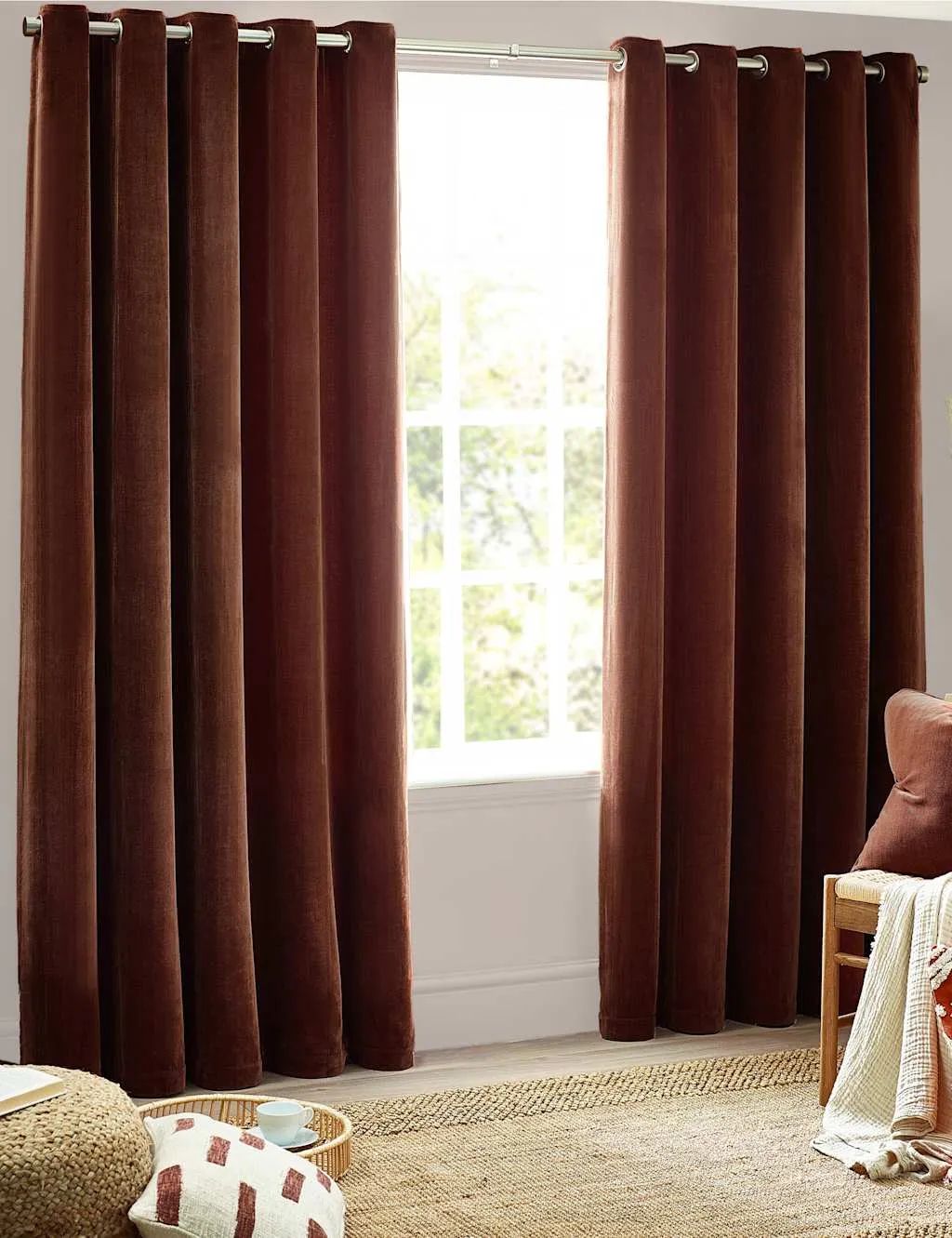 YARD Chenille Velvet Eyelet Curtains Brown