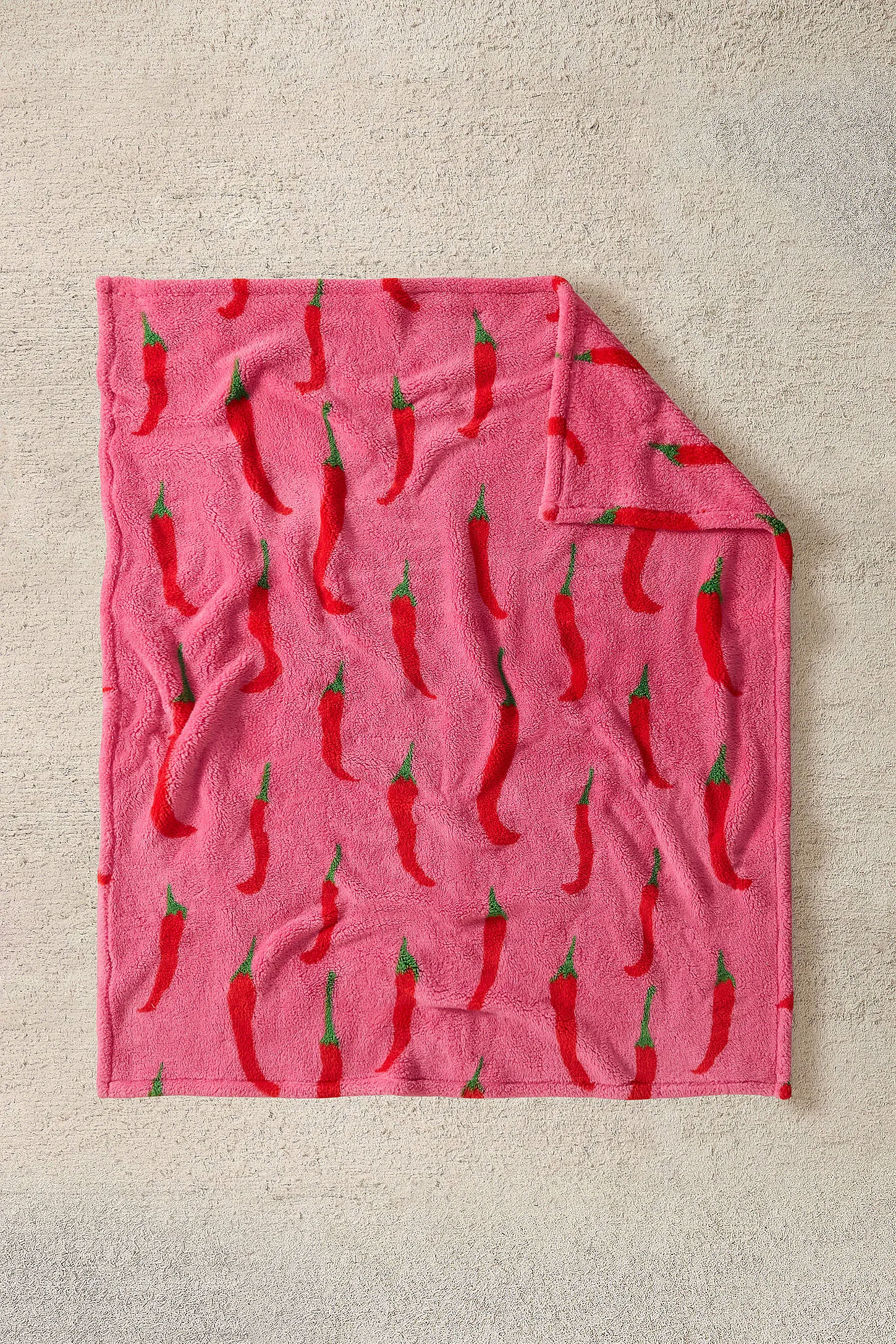 Chilli Fleece Throw - Pink 2
