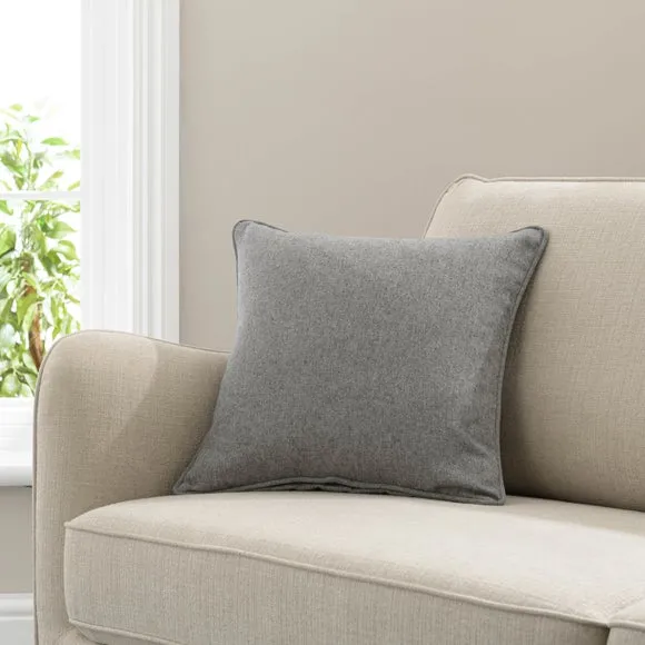 Luna Cushion 1