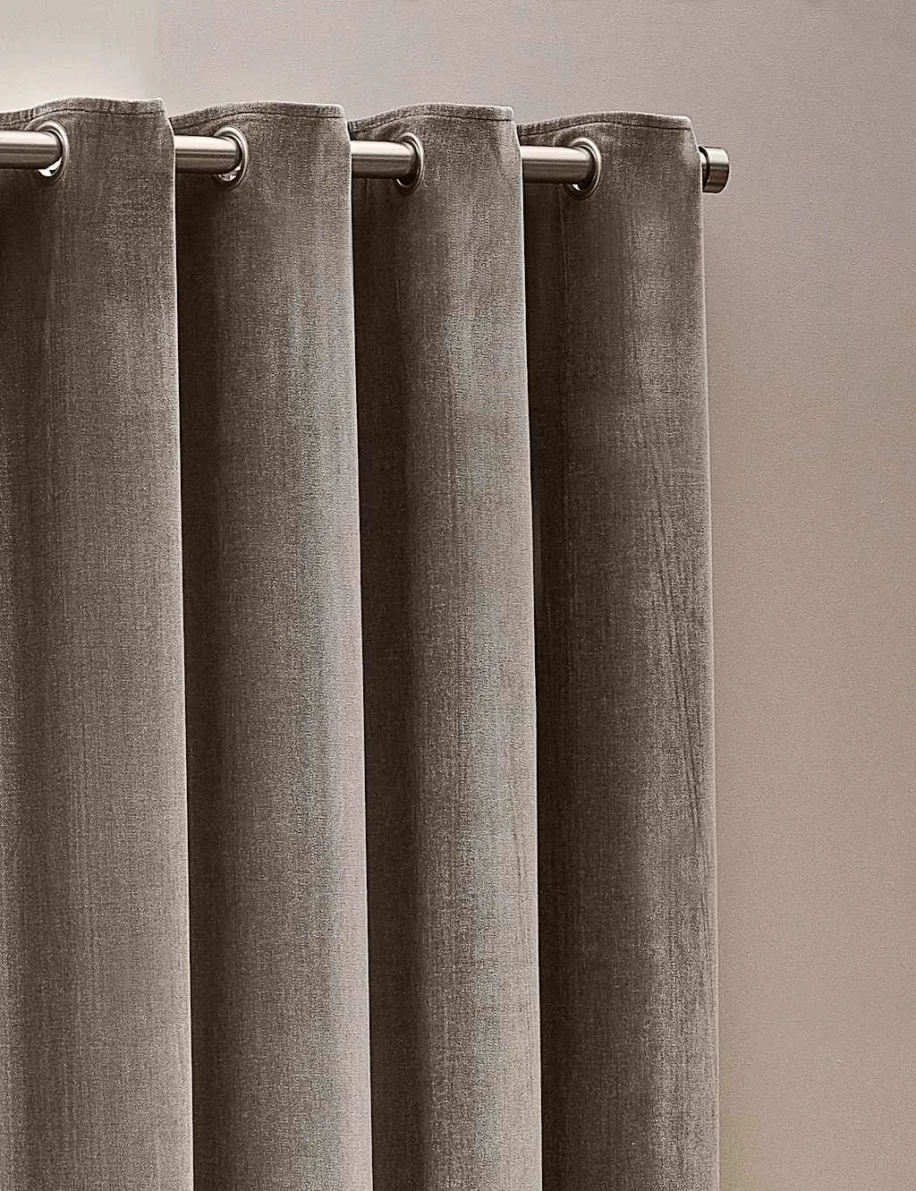 YARD Chenille Velvet Eyelet Curtains Grey