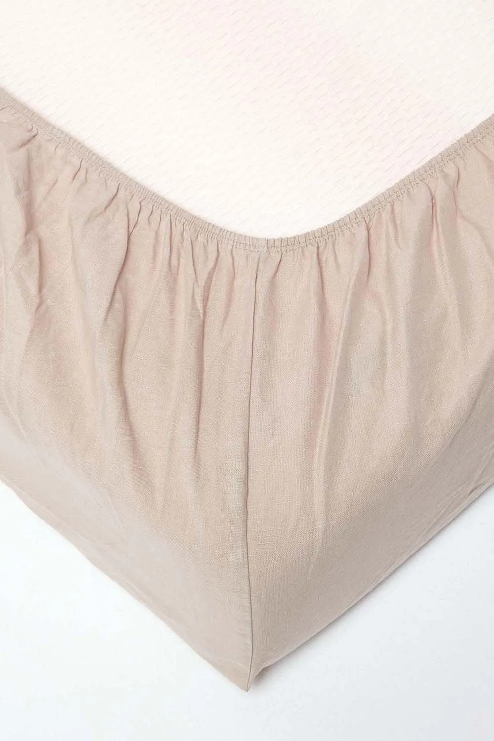 Homescapes Luxury Soft Plain Linen Deep Fitted Sheet 18 inch Deep in Natural 2