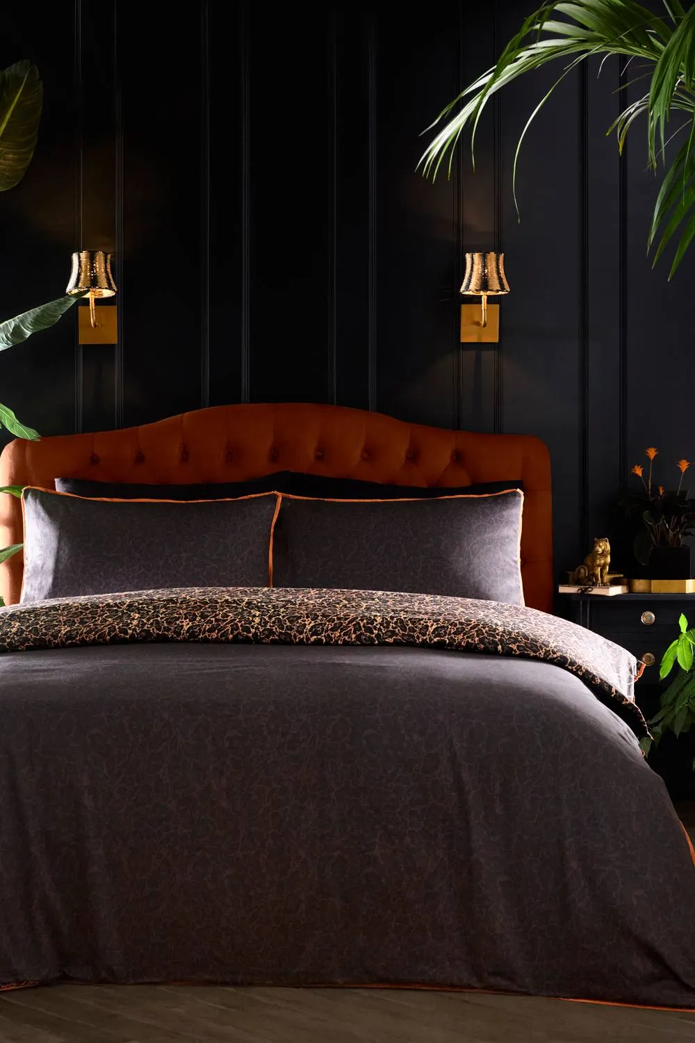 Laurence Llewelyn-Bowen 'Roxy Leopard Print' 100% Cotton Sateen Duvet Cover Set in Black 4