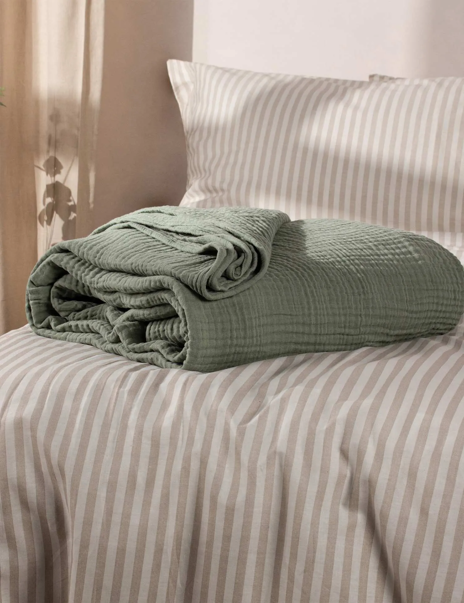 YARD Pure Cotton Muslin Throw Green