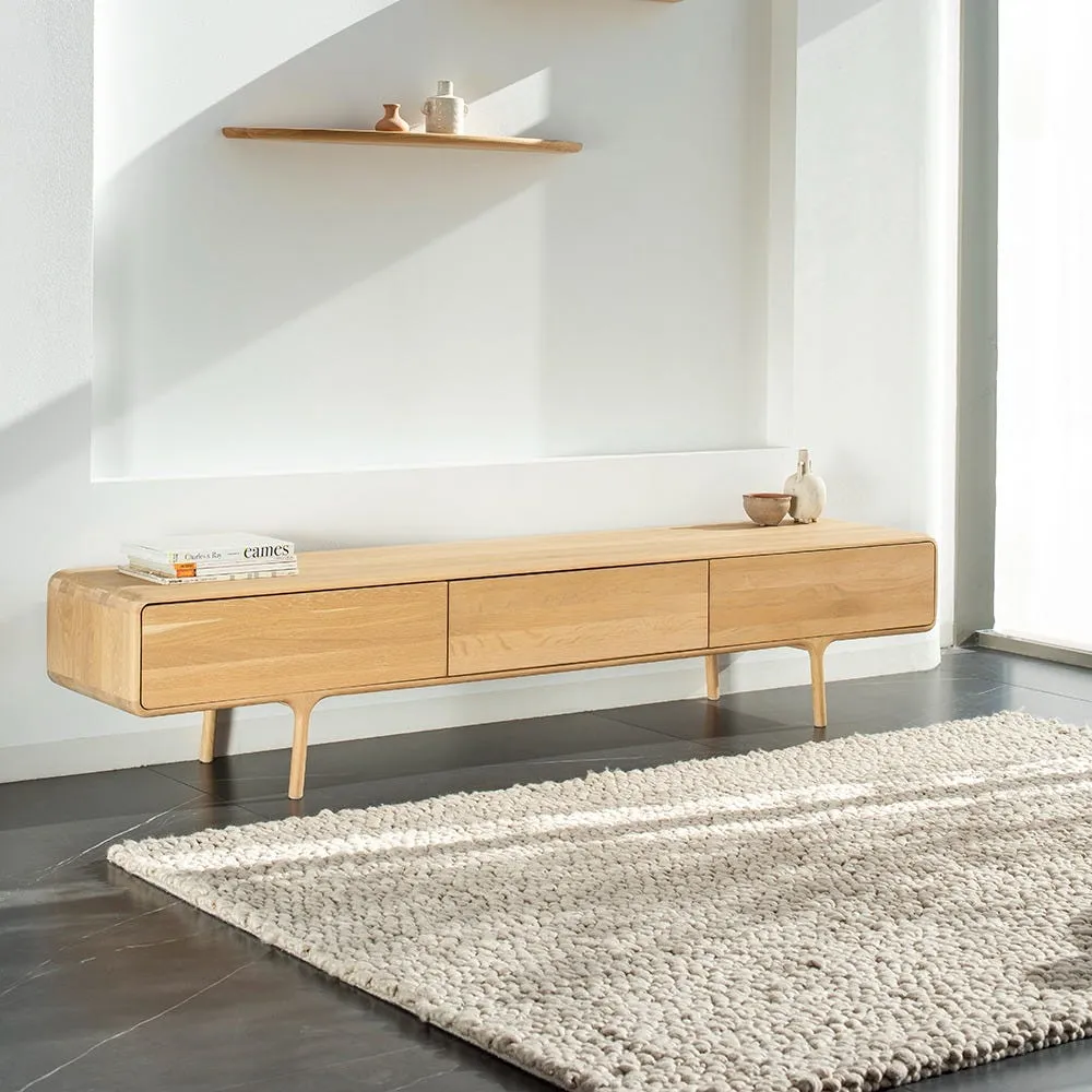Gazzda Fawn Lowboard 3 Drawers Natural Oil Walnut 4