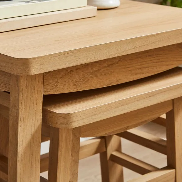 Laurie Nest of Tables, Oak Effect 3