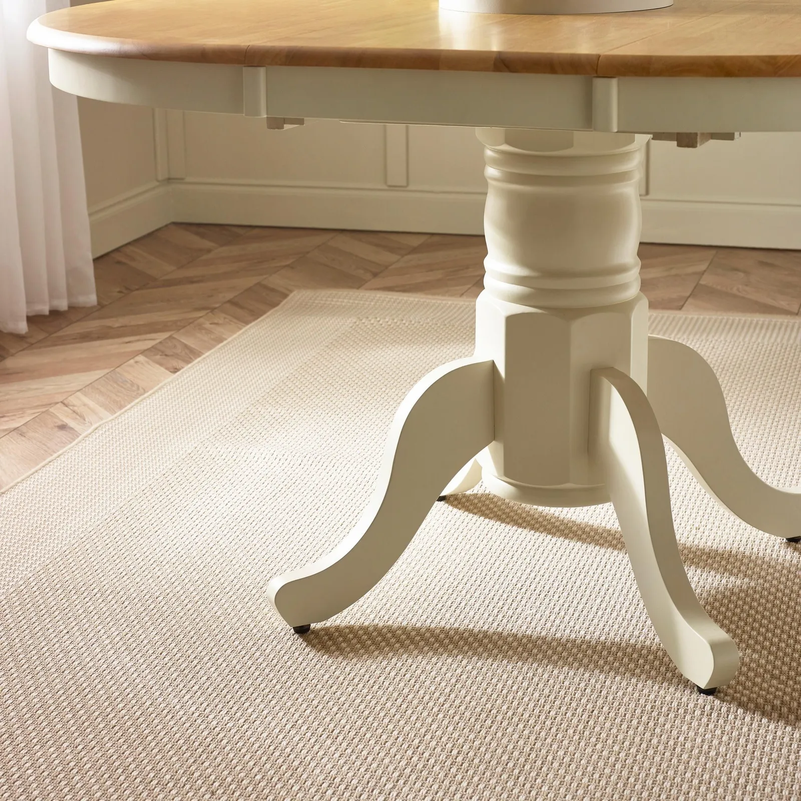 FurnitureboxUK Padstow Wooden Extending Dining Table & 6 Millford Chairs in Cream 6