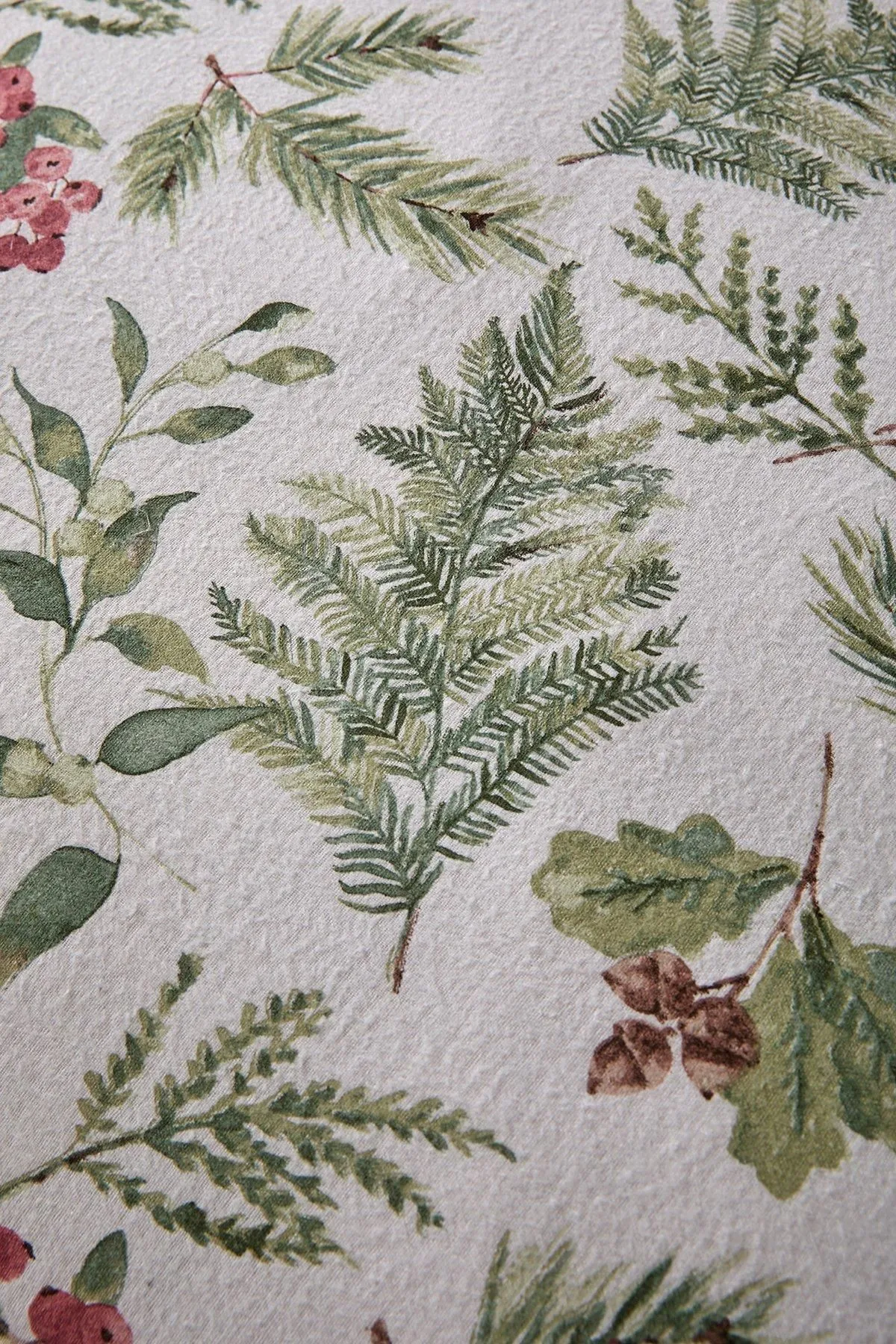 Dreams & Drapes 'Winter Sprigs' Watercolour Print 100% Brushed Cotton Duvet Cover Set in Green 3