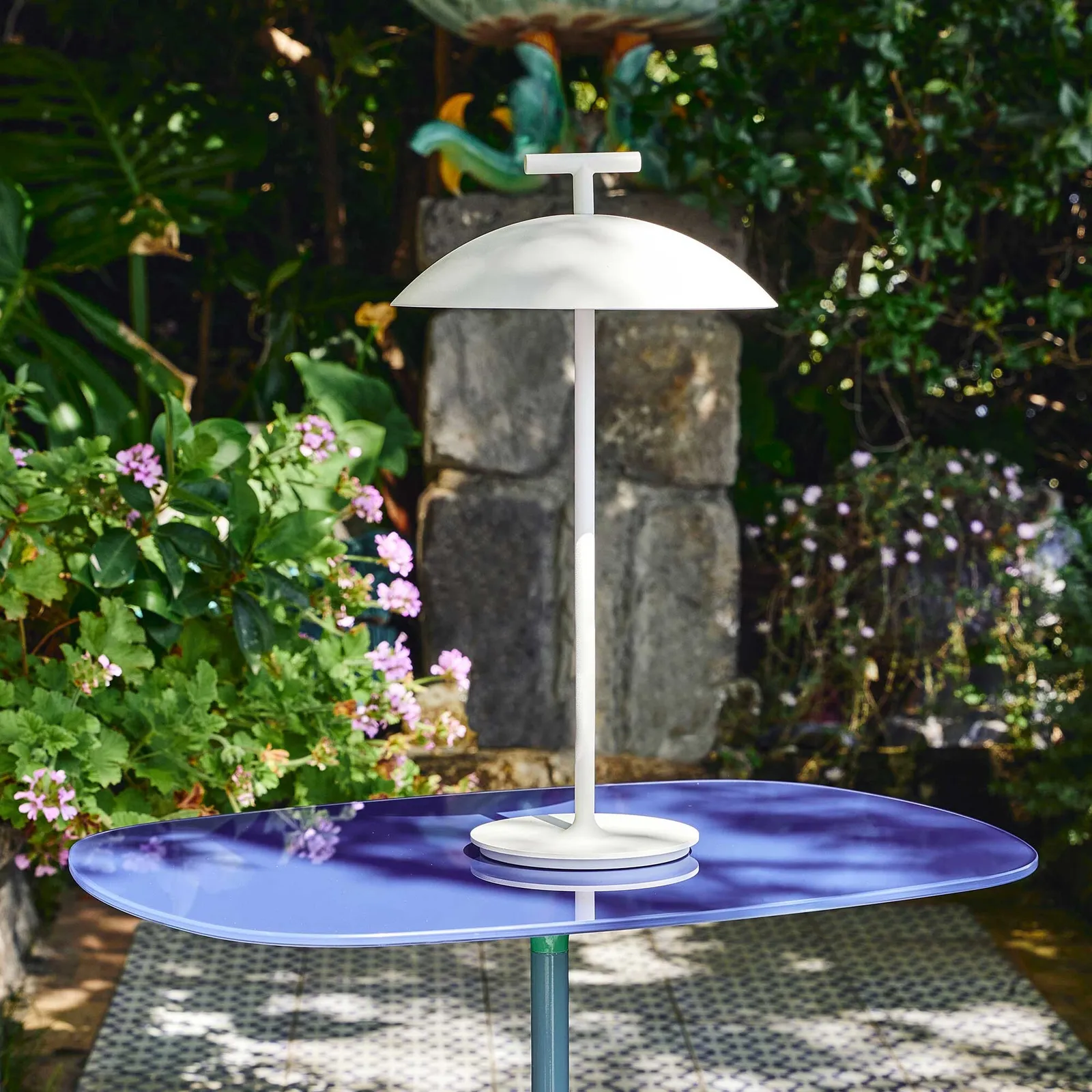 Kartell Mini Geen A Table Battery Lamp 20X36.5 White | Barker & Stonehouse 4