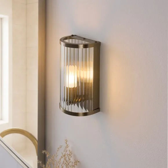 Vogue Hadley Ribbed Wall Light 2
