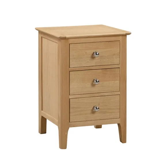 Cotswold 3 Drawer Bedside Table, Oak 2