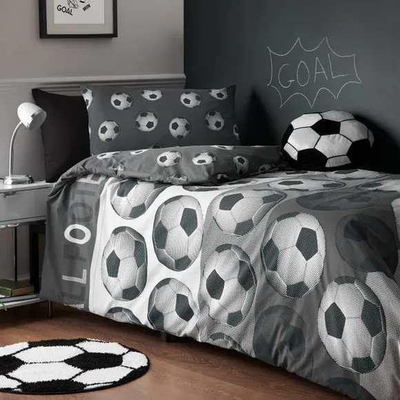 Catherine Lansfield Football Quilt Cover and Pillowcase Set 1