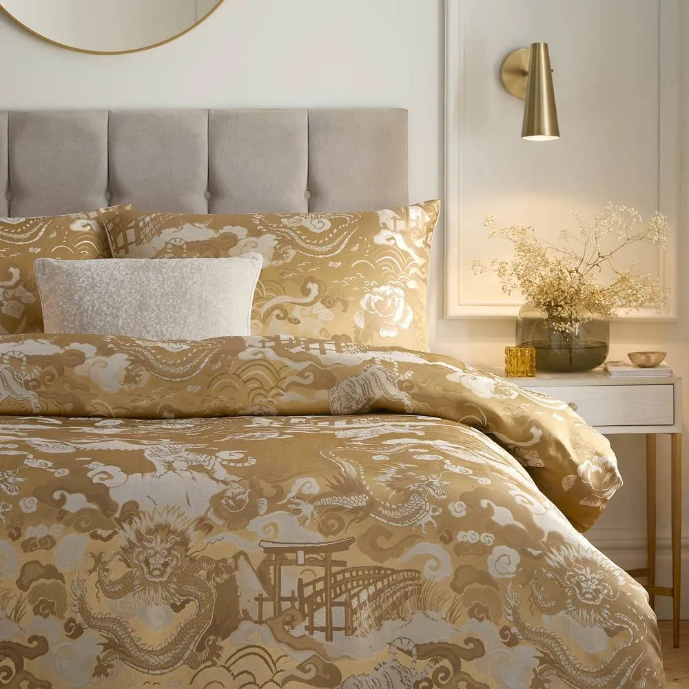 Paoletti Baransu Jacquard Duvet Cover Set in Gold 2