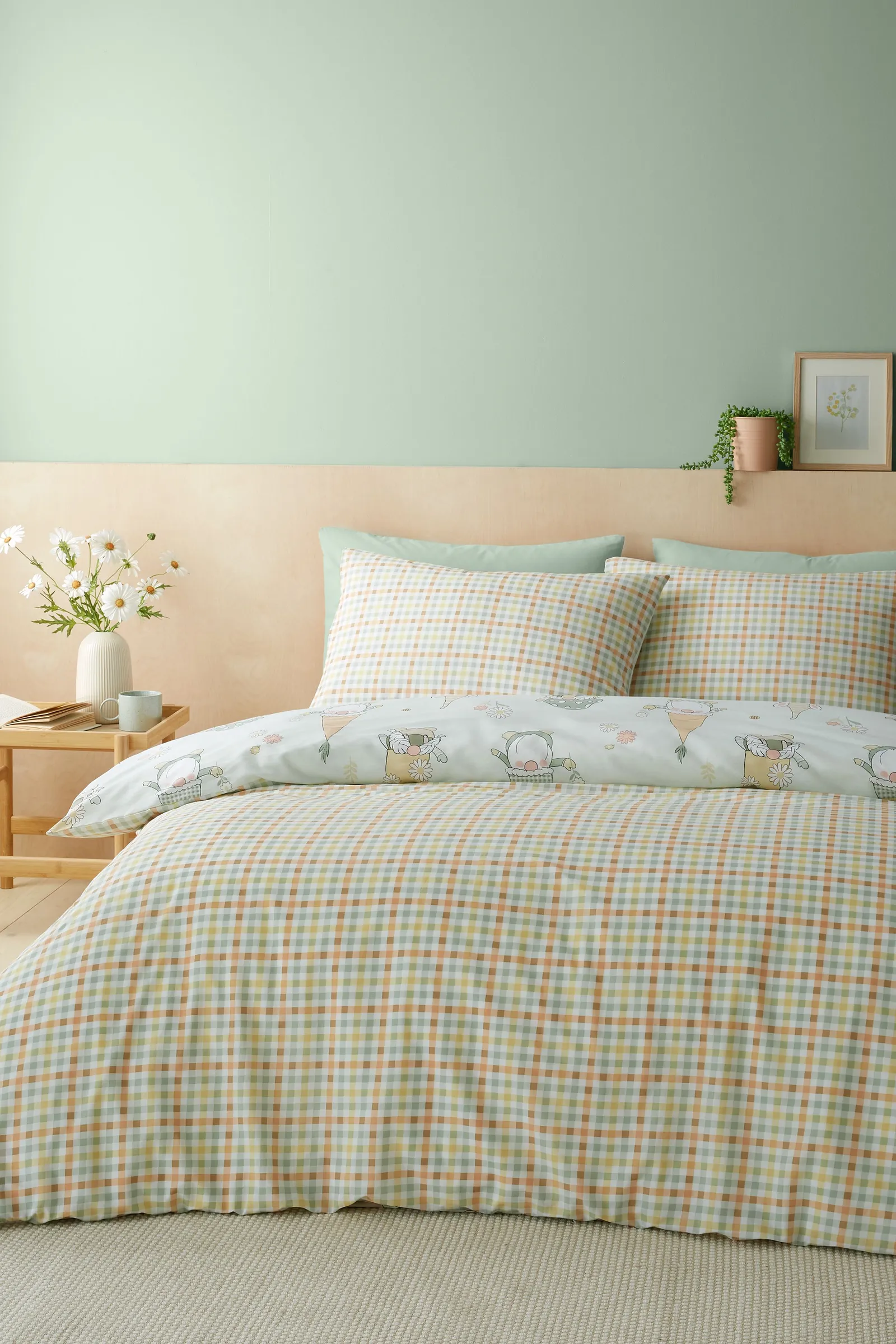 Catherine Lansfield 'Spring Gonks' Reversible Duvet Cover Set in Light Green 2