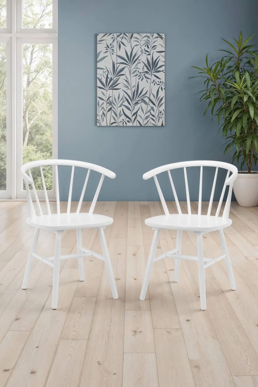 Julian Bowen Modena Curved Spindle Back Dining Chair (Set of 2) in White