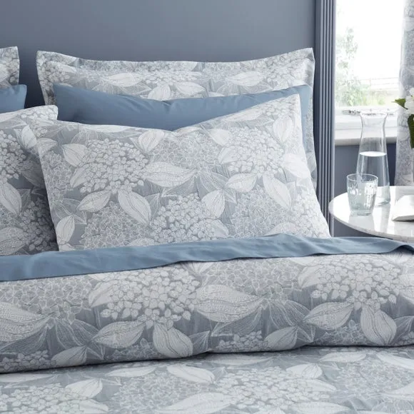 Ripley Hydrangea Jacquard Duvet Cover & Pillowcase Set 2