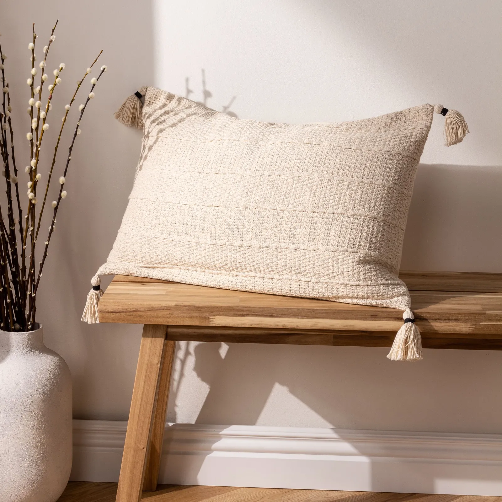 Yard Caliche 100% Cotton Woven Cushion in Natural