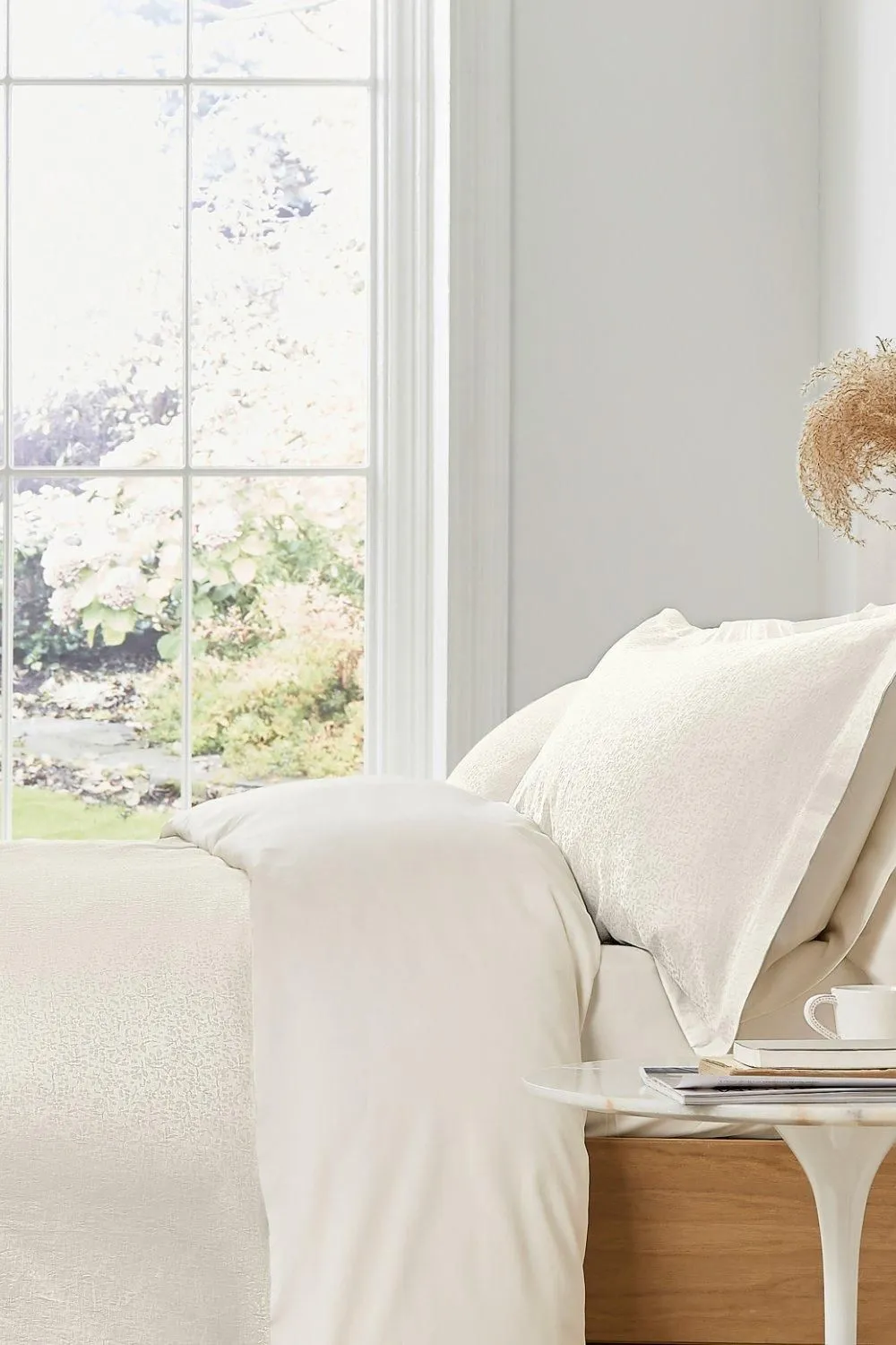 Murmur 'Meadow' Cotton Sateen Duvet Cover in Ivory 2