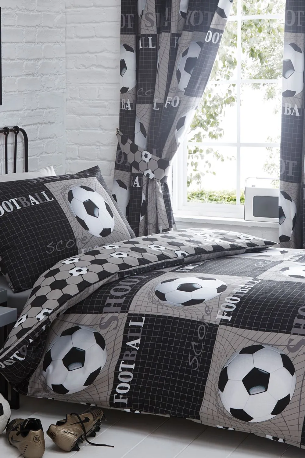 Portfolio Home Shoot Duvet Cover Set in Grey
