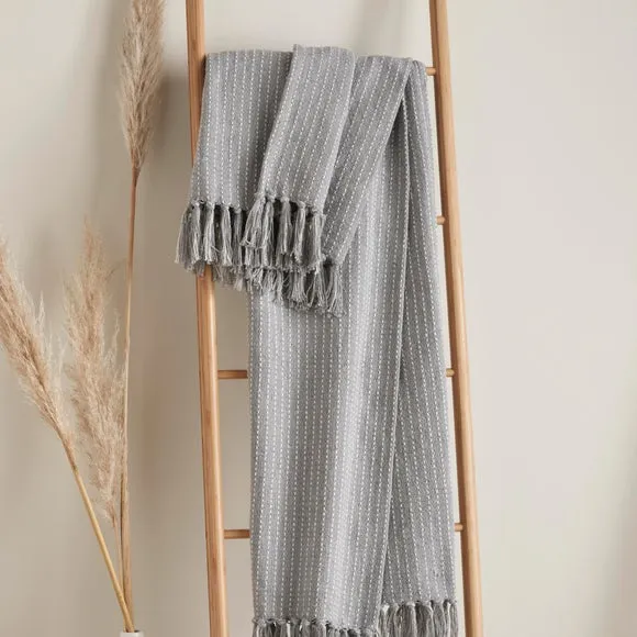 Quinn Throw Blanket 130cm x 180cm