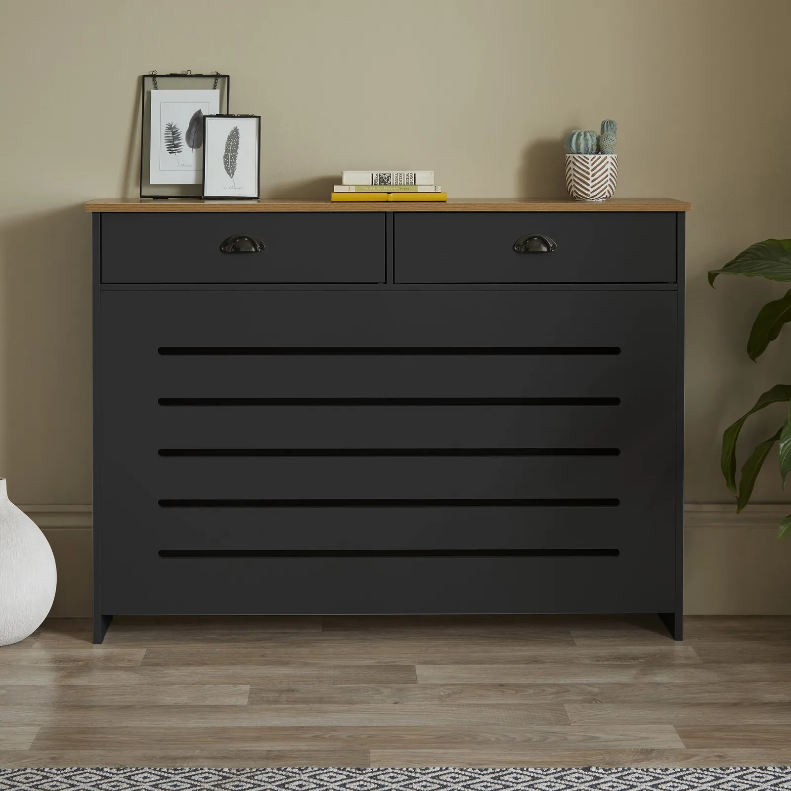 Banbury Medium Radiator Cover Black