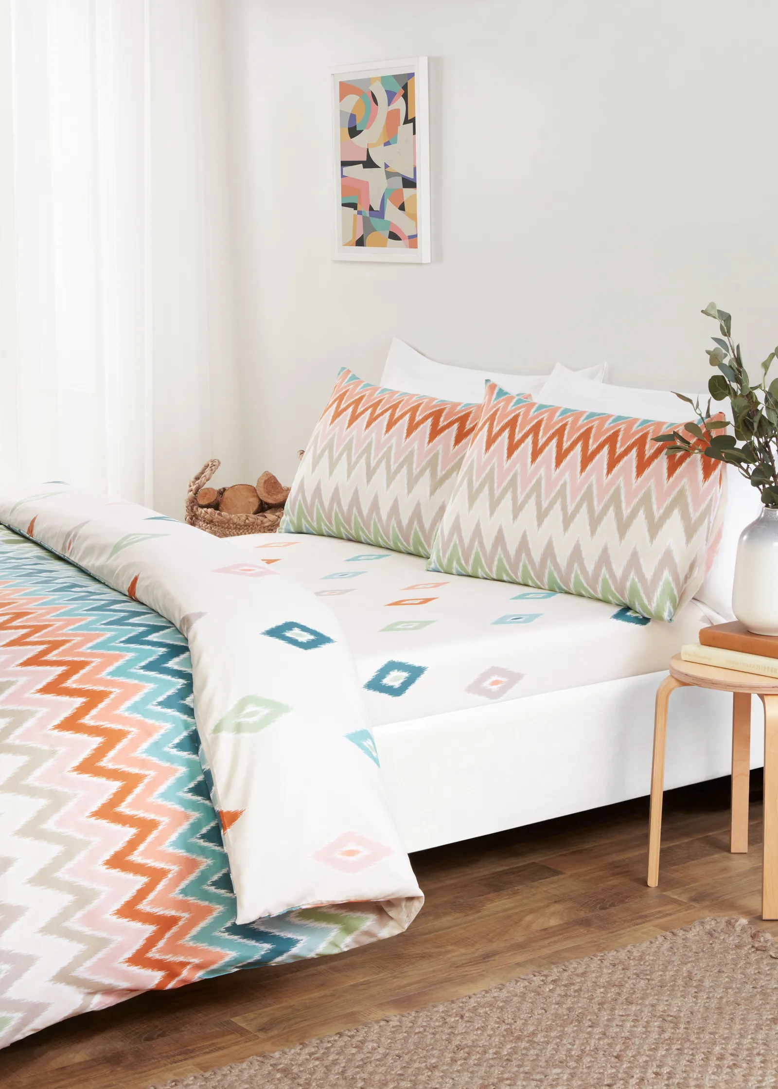 Rapport Home Bali Microfibre Chevron Complete Duvet Cover Set With Pillowcase