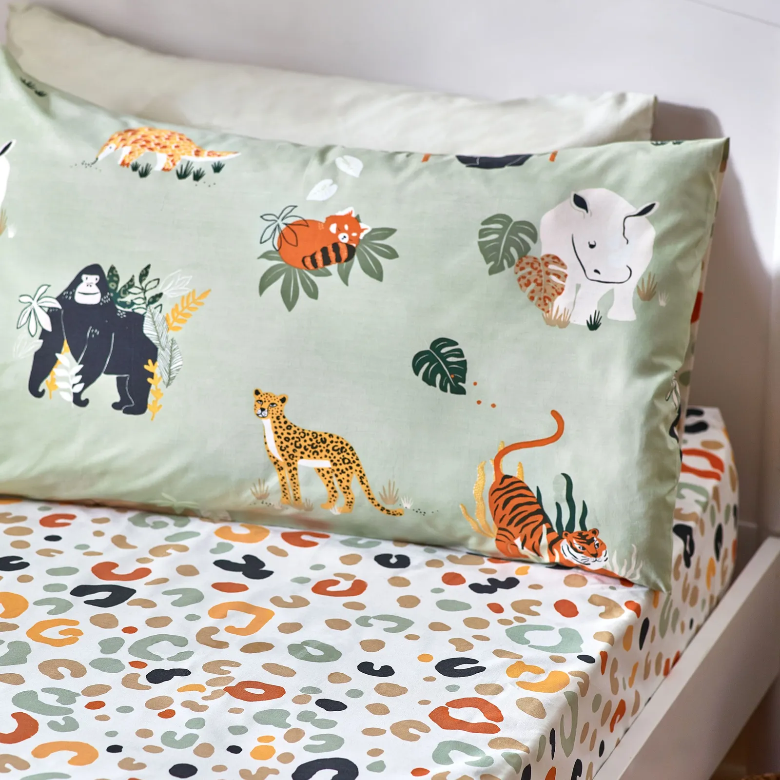 Little Furn Wildlife Animal Print Fitted Bed Sheet | Size: Double