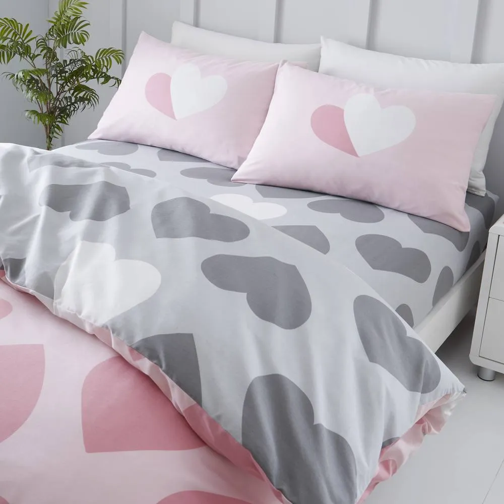 GAVENO CAVAILIA Hearts Printed Duvet Cover in Pink 2