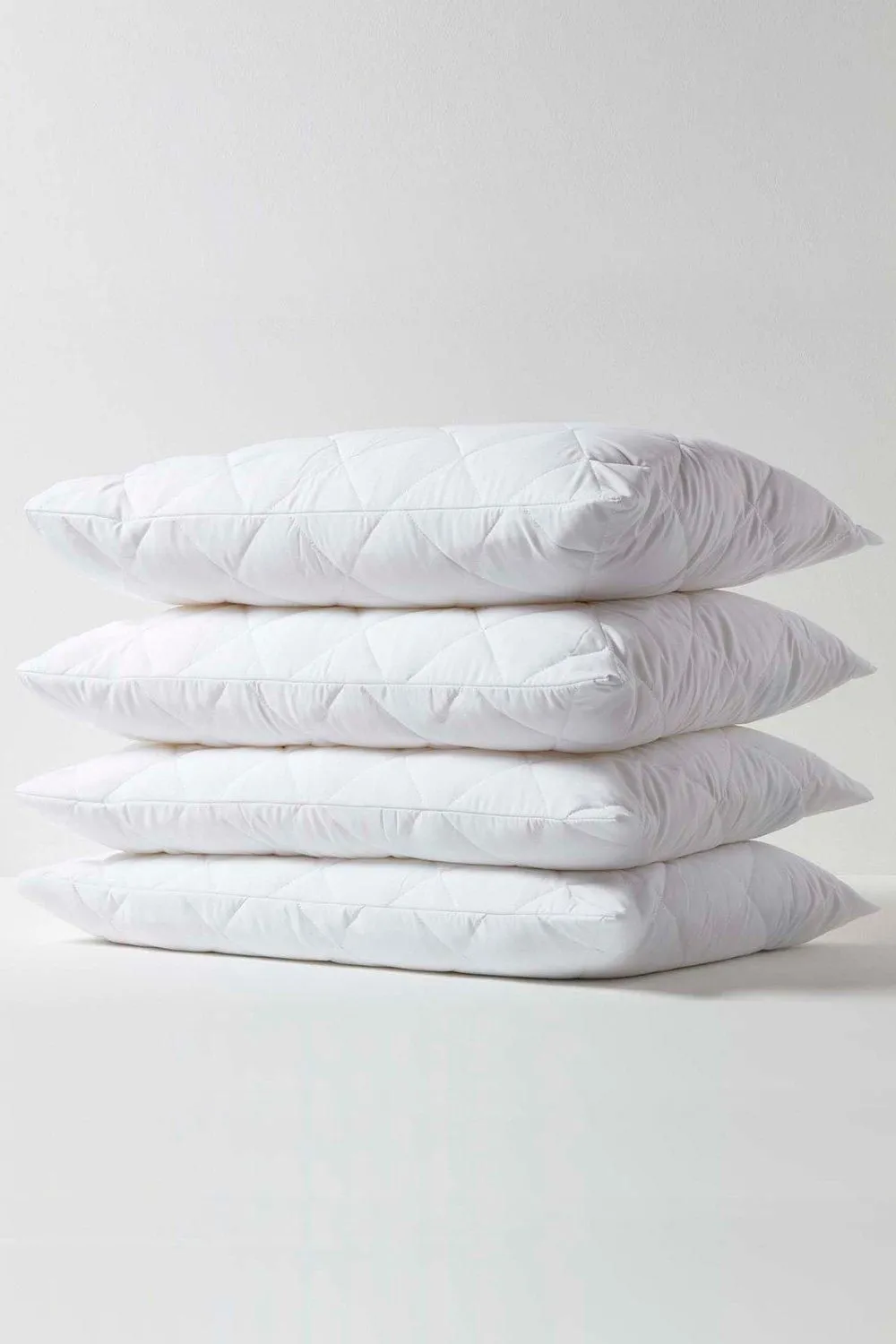 Homescapes Anti Allergy Pillow Protectors, Pack of 4 in White 2