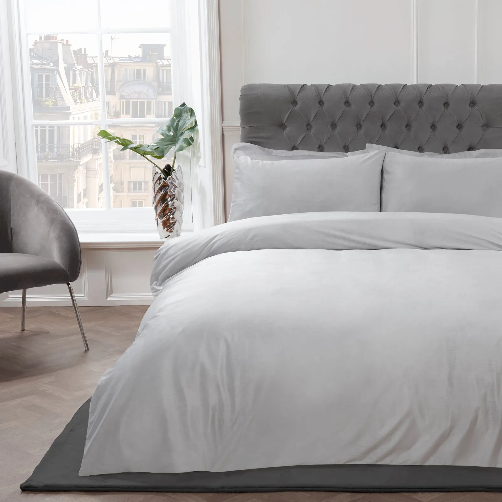 Smart Living Luxury Soft & Elegant Matte Velvet Duvet Cover Set with Pillowcases in Silver