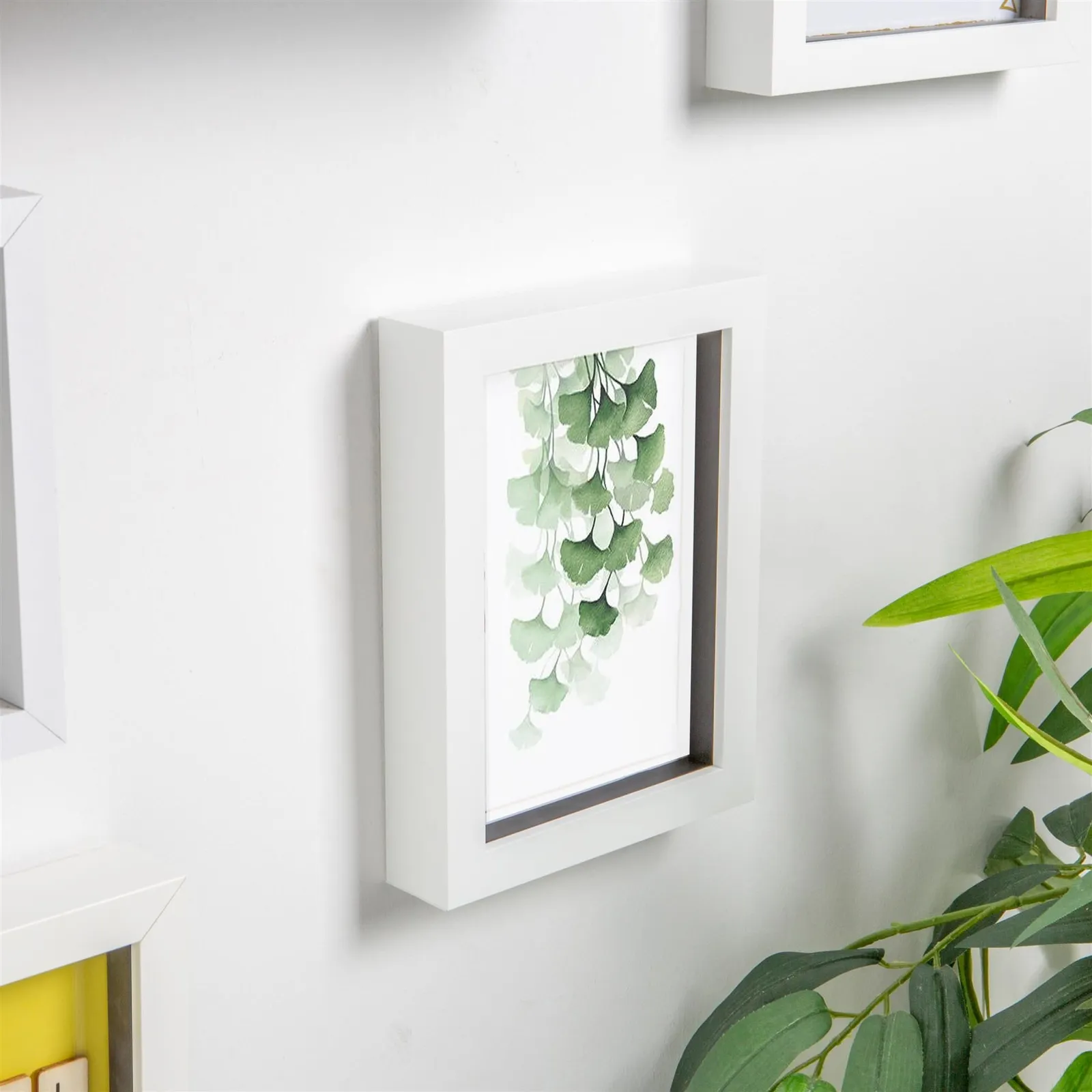 Nicola Spring 3D Box Photo Frame - 5 x 7" in White 6