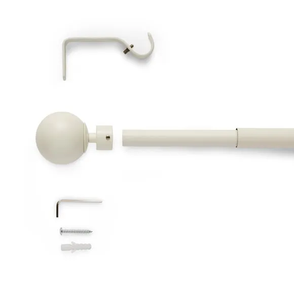 Globe Extendable Metal Eyelet Curtain Pole 2