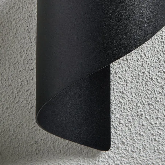 Bude Modern LED Outdoor Wall Light 2