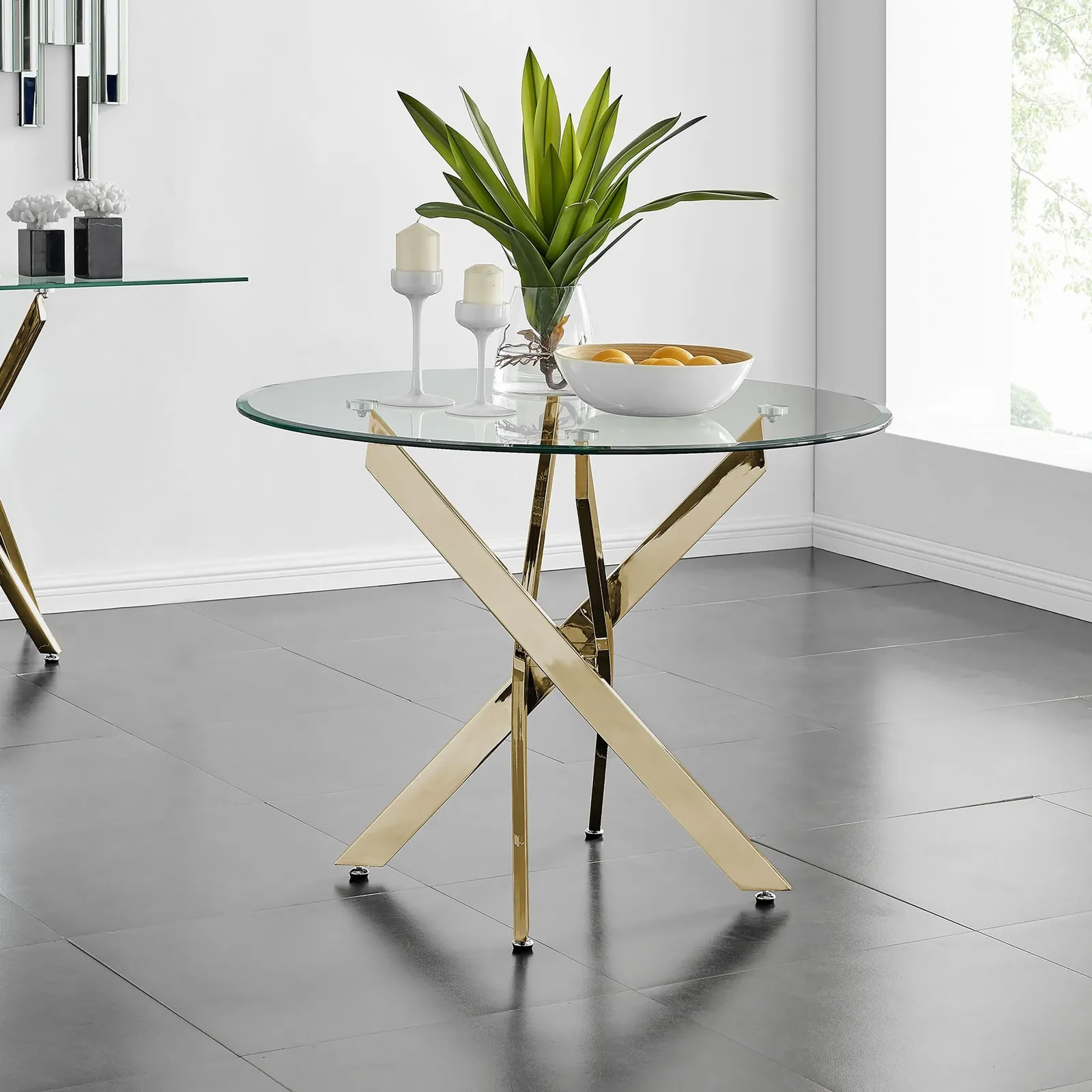 FurnitureboxUK Novara 100cm Round 4-Seater Glass & Metal Starburst Dining Table in Gold 1