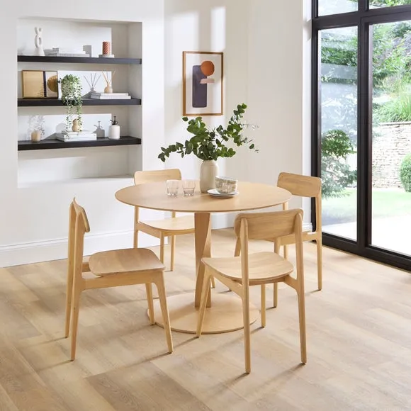 Arlette 4 Seater Round Dining Table, Solid Oak and Oak Veneer