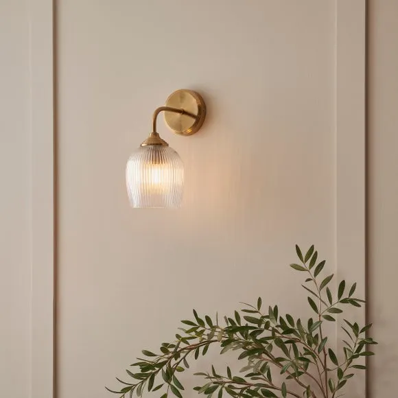 Vogue Leroy Ribbed Wall Light