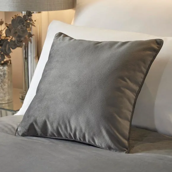 Soiree Melanie Cushion 1