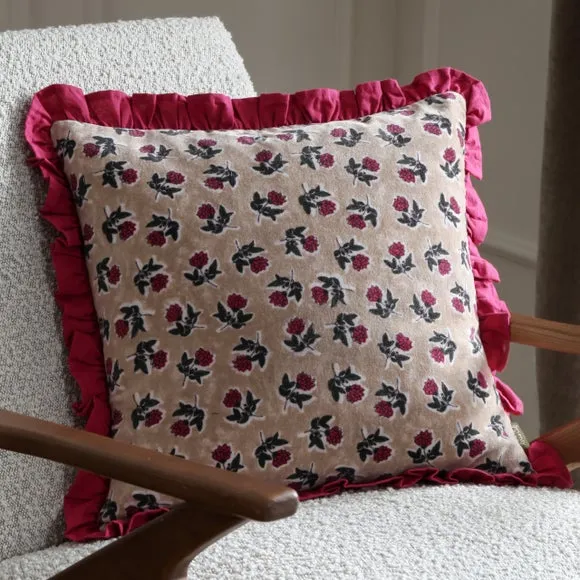 Kemble Ruffle Square Cushion 1