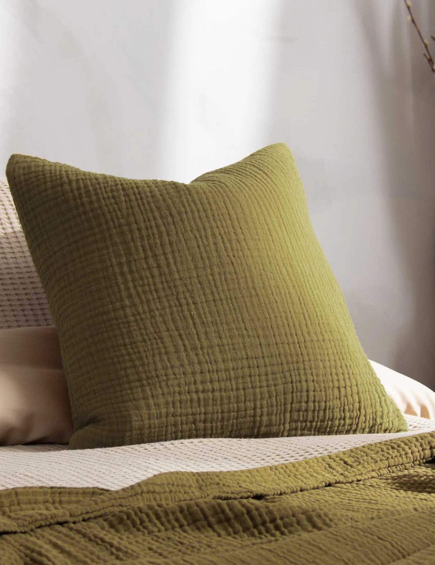 YARD Lark Pure Cotton Cushion Green